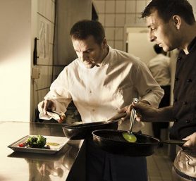 Chefköche bei der Arbeit